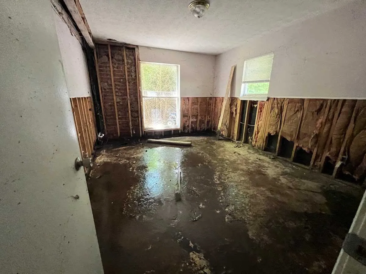 Water Damage Restoration services in Naples Manor, FL